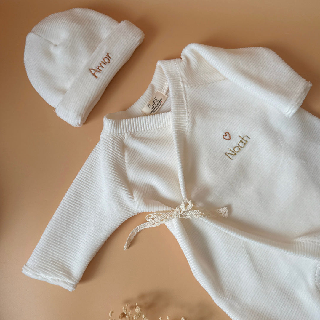 pyjama de naissance en maille côtelé de velours personnalisable 12avril