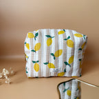 Trousse de toilette matelassée personnalisée avec prénom - Motif Citrons