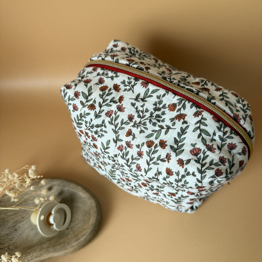 Trousse de toilette matelassée personnalisée avec prénom - Motif Fleuri