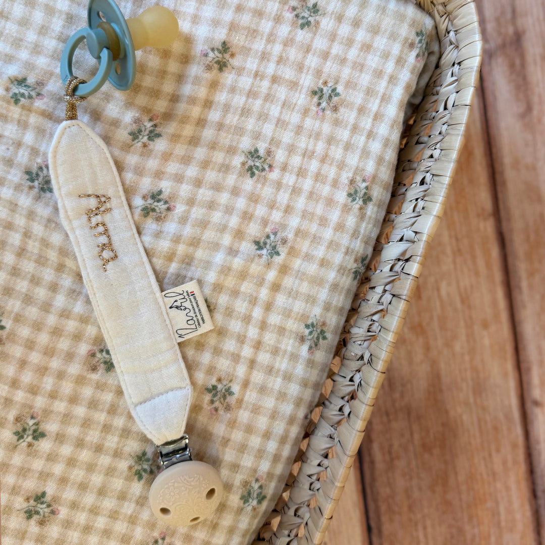 Attache tétine personnalisée en gaze de coton