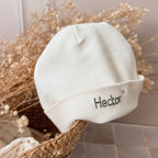 Bonnet de naissance en Coton Écru Personnalisé