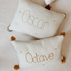 Coussin personnalisé - coloris de pompons au choix