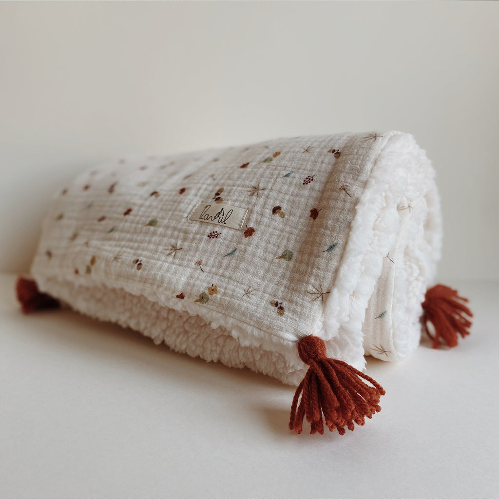 Ma petite couverture demie saison - Motif d'automne