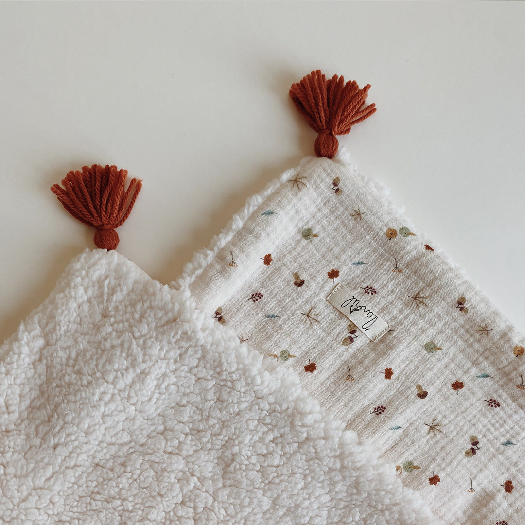 Ma petite couverture demie saison - Motif d'automne