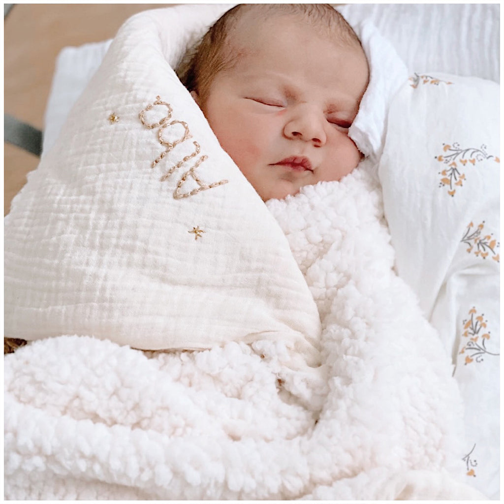 couverture de naissance personnalisée made in france