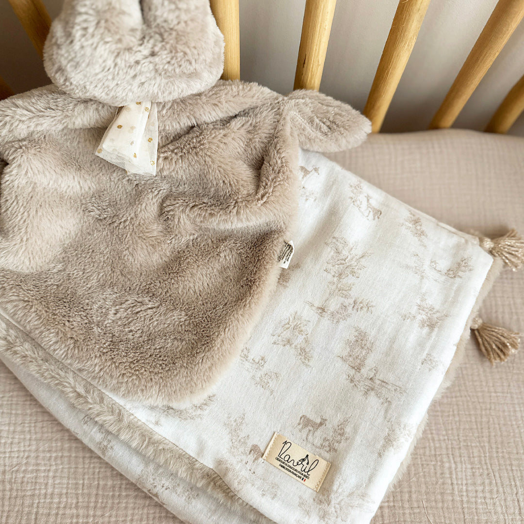 Couverture Chaude - Toile de Jouy Biche - Fourrure extra douce grège