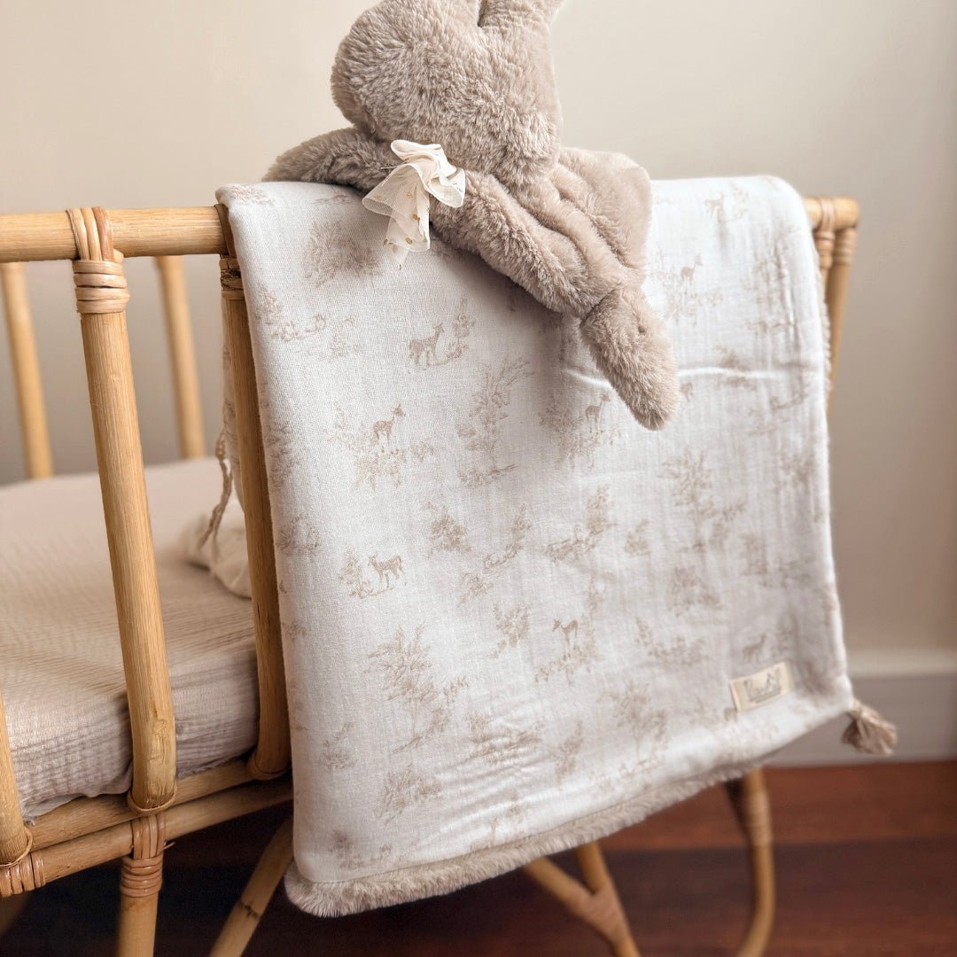 Couverture Chaude - Toile de Jouy Biche - Fourrure extra douce grège