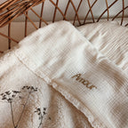 Ma première couverture spéciale bébé d’hiver - double fourrure et gaze de coton, brodée à la main