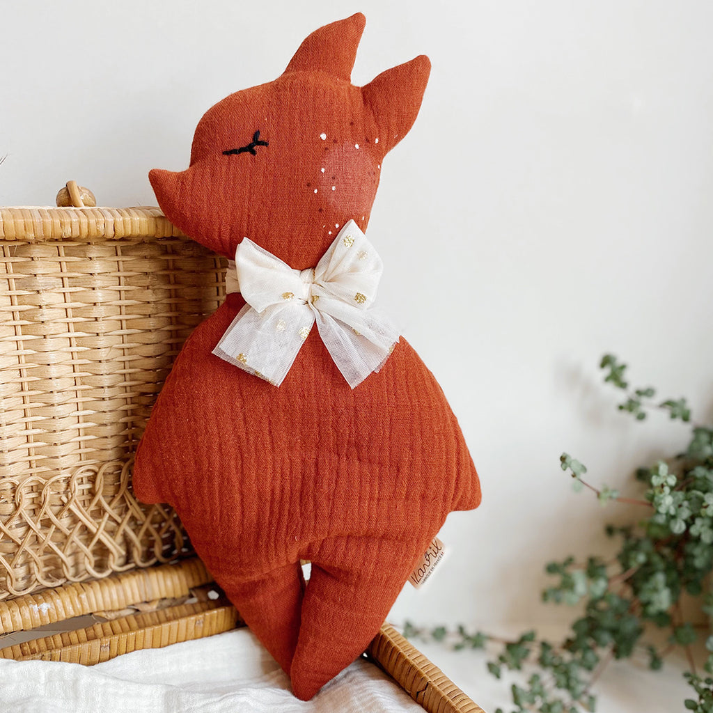 Doudou Madame Bichette Terracotta - Triple gaze de coton brodé à la main