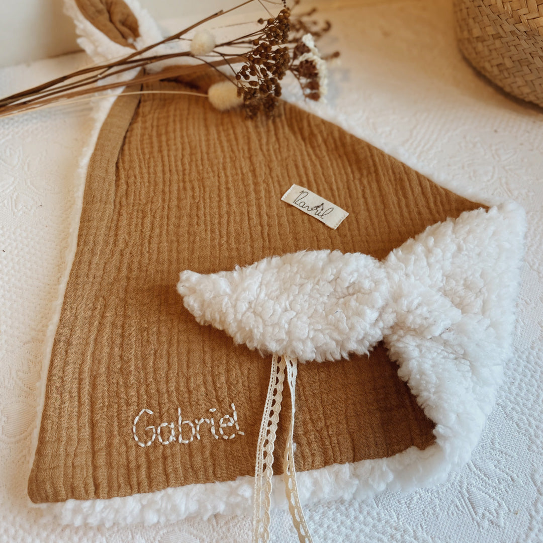 Doudou Lange Charly - Fausse fourrure et triple gaze de coton