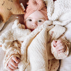 Doudou Lange Charly - Fausse fourrure et triple gaze de coton