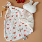 Doudou lange lapin - Micro éponge écrue et motif fraises cerises