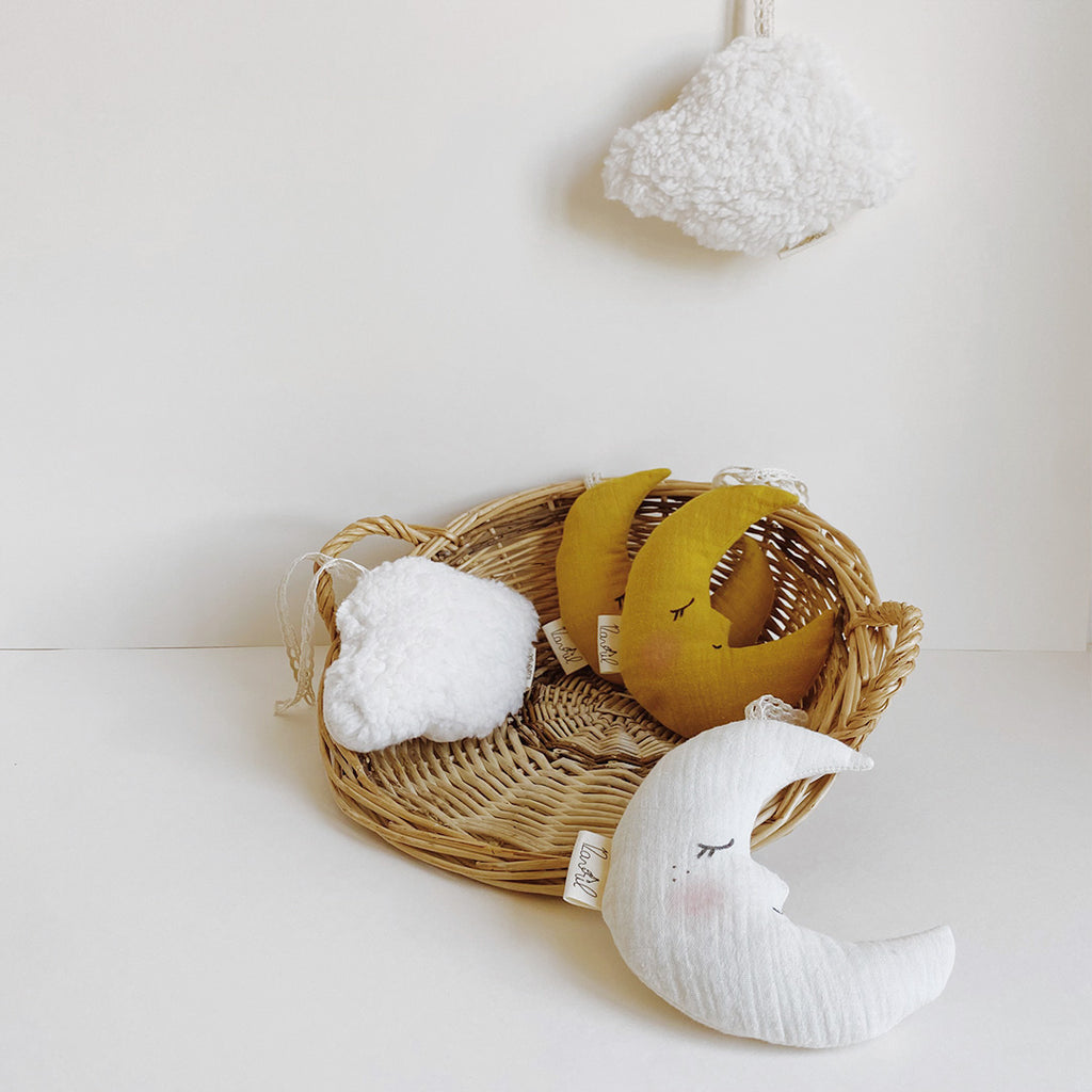 Hochet lune à suspendre
