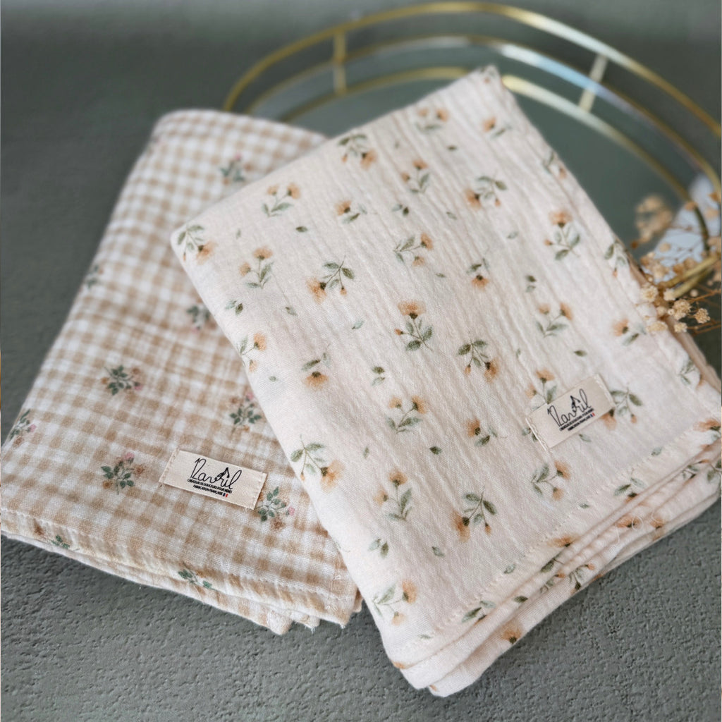 Maxi lange en gaze de coton -  Motif Fleuri vintage