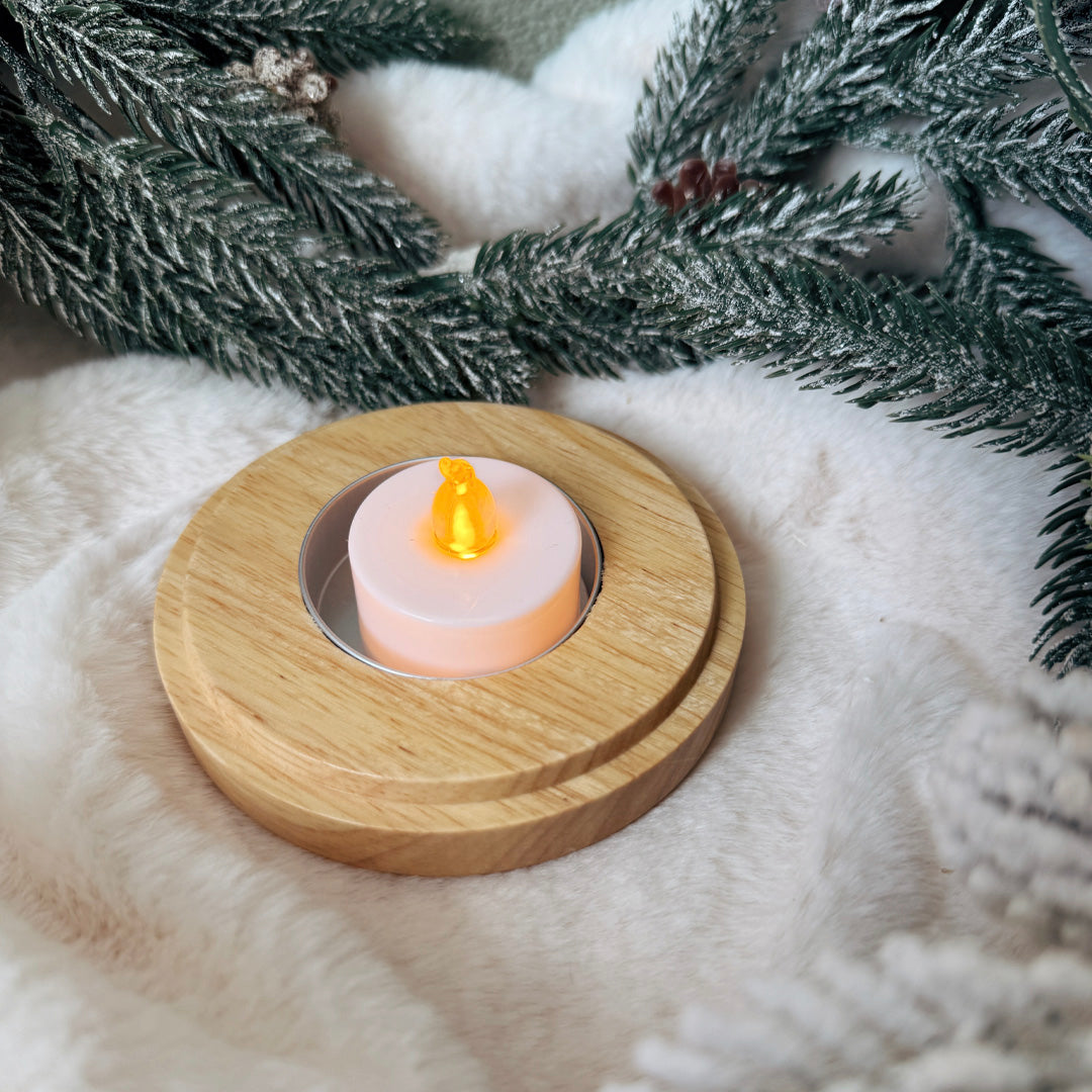 Photophore en Céramique avec Bougie LED – La Petite Crèche de Noël Lumineuse