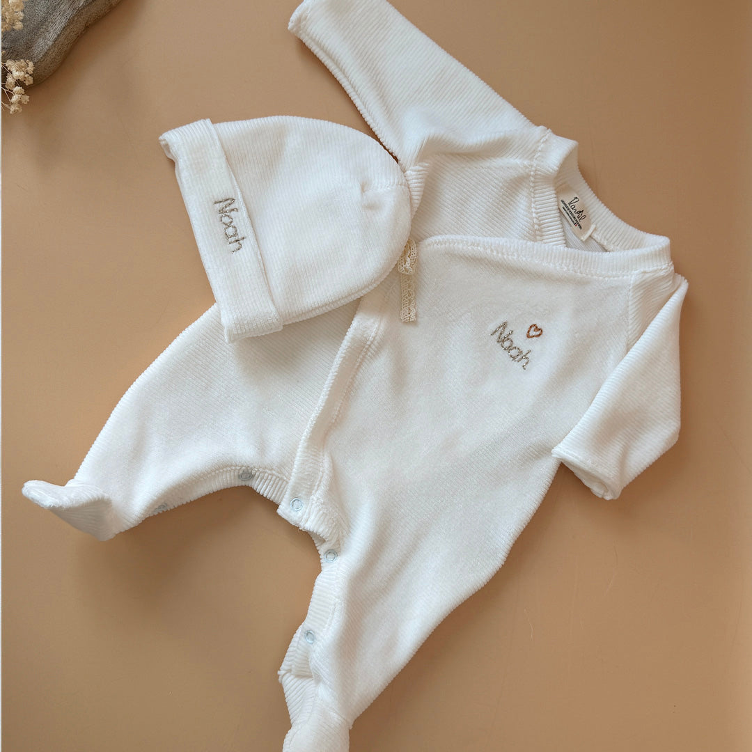 Nouveau pyjama de naissance en velours côtelé écru