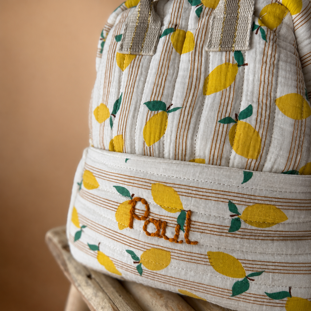 Trousse de toilette matelassée personnalisée avec prénom - Motif Citrons