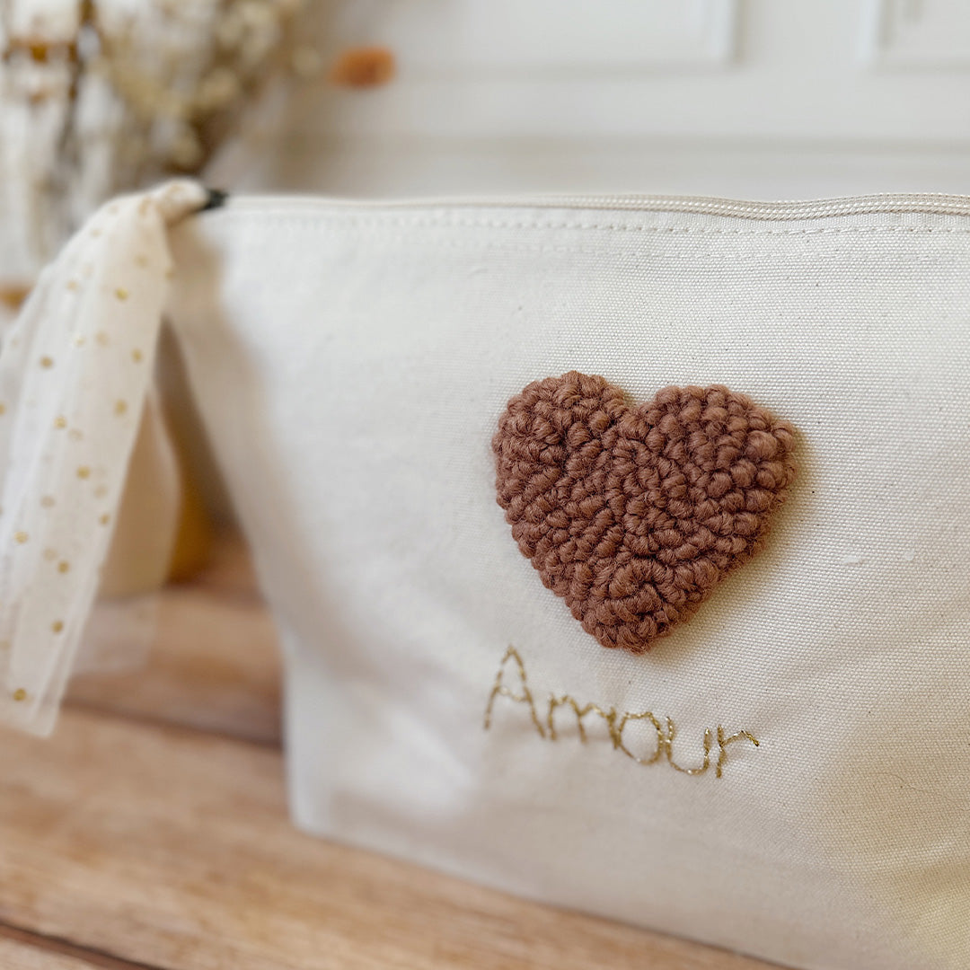 Trousse de toilette coeur personnalisable NOISETTE - Grand format