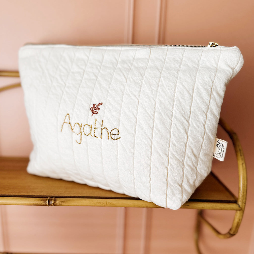 Trousse de toilette matelassée personnalisée - Feuille brodée
