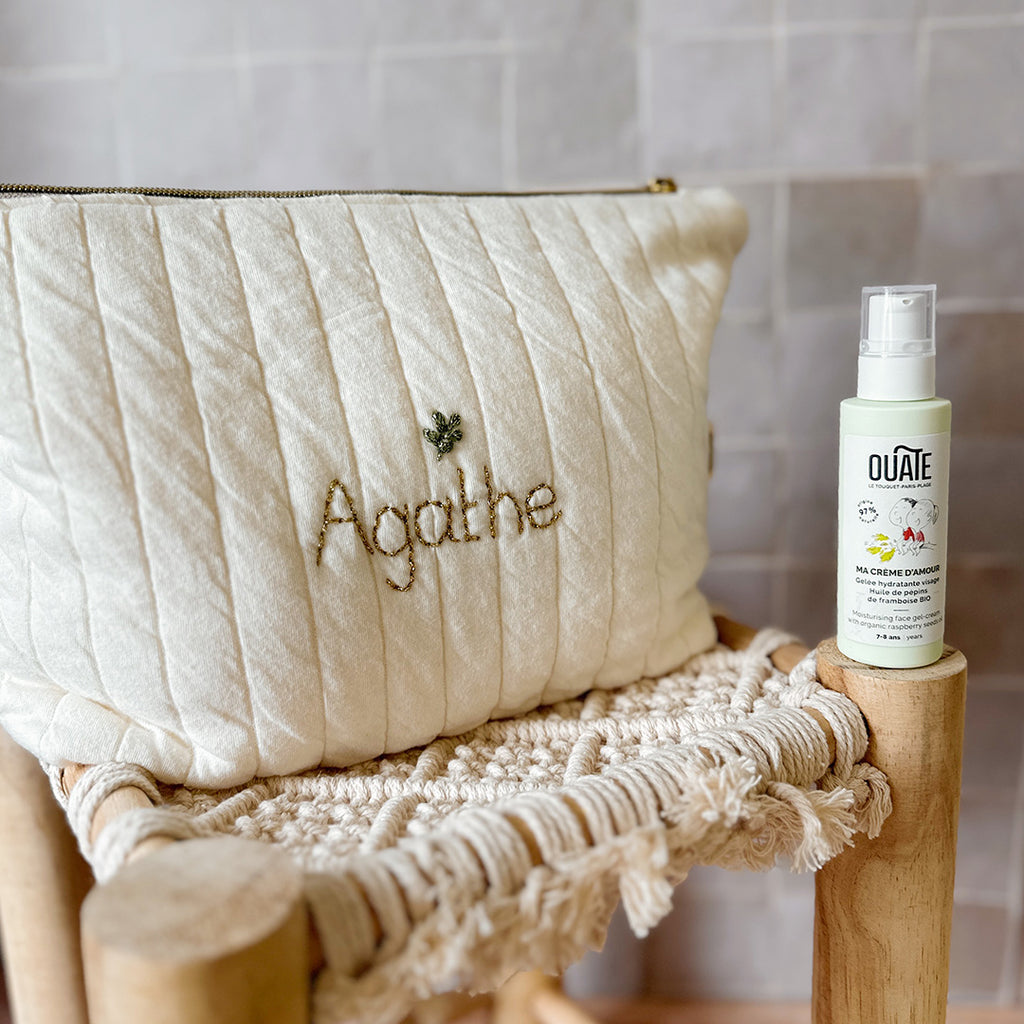 Trousse de toilette matelassée écrue personnalisée - Feuille brodée - Made in France