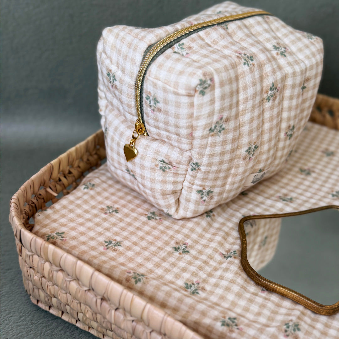 Trousse de toilette matelassée - Motif Carreaux fleuris
