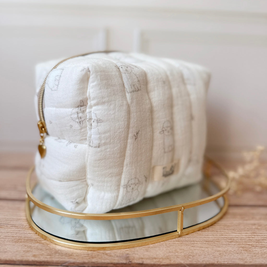 Trousse de toilette matelassée - Motif Petits Moutons