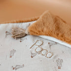 Couverture Chaude Fourrure biscuit - Motif Ma petite oie