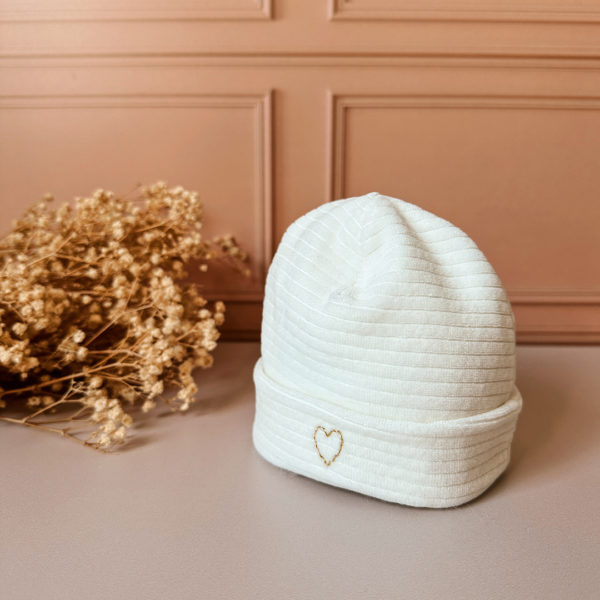 Mon Premier Bonnet de Naissance en Maille Éponge Côtelée Écrue - Personnalisable avec une broderie faite à la main