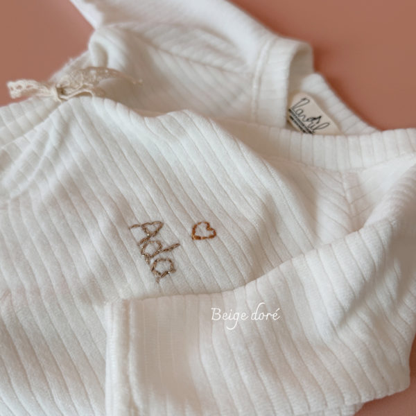 couleur broderie beige doré 12avril