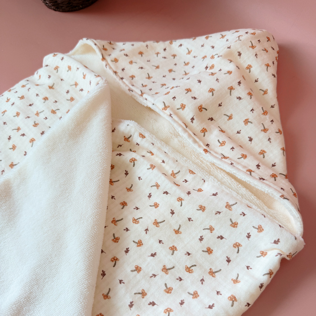 Ma grande cape de bain XXL personnalisée – Motif Champignons