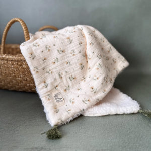Couverture demie saison - Motif Fleuri vintage - Sherpa écru