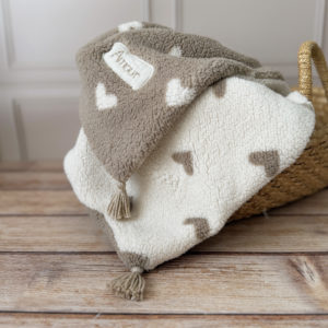 Couverture Spéciale Bébé d'Hiver - Double sherpa coeur