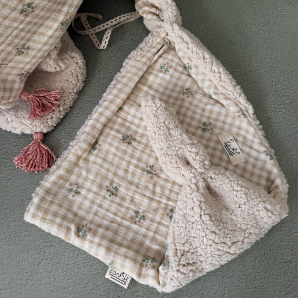 doudou lange carreaus fleuris 12avril 3