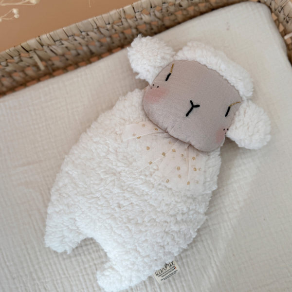 doudou mouton 12avril. 2jpg