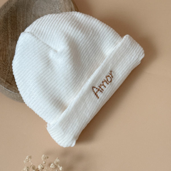 bonne de naissance en velours prénom brodé 12Avril 1